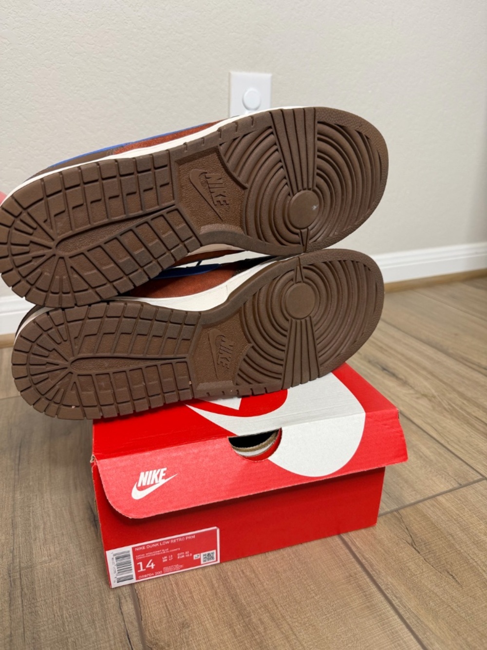 Nike Dunk Low Retro PRM - Picture 4 of 5